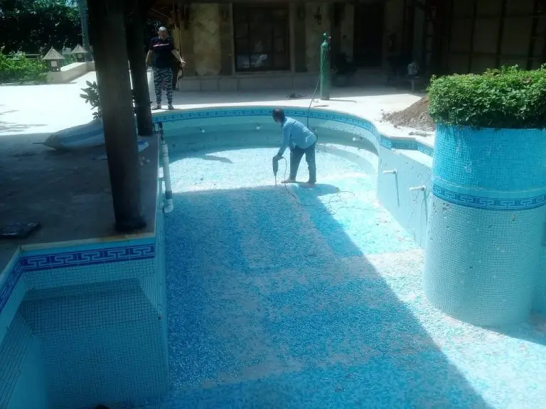 تسربات المسابح بعد التشطيب
