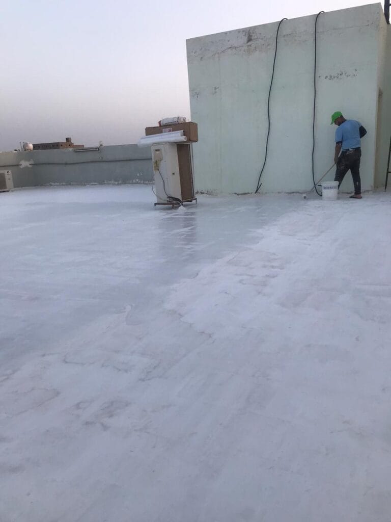 كشف تسربات وعزل اسطح بجدة