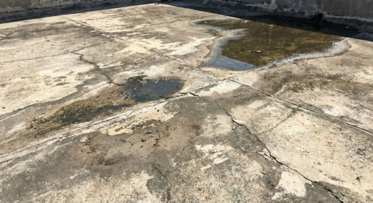 عزل سطح مبلط في جدة بدون إزالة البلاط